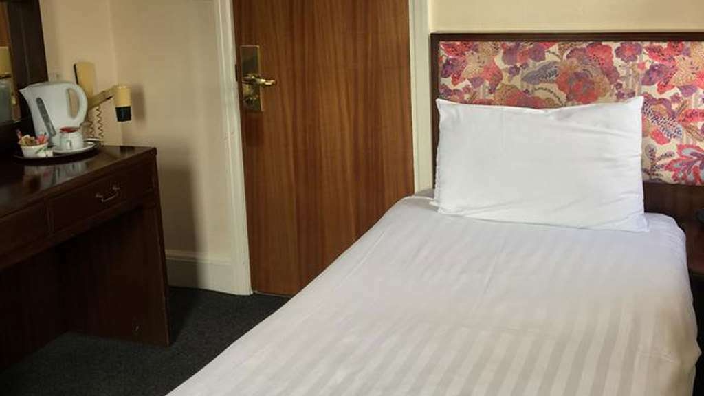 The Northwick Arms Hotel Evesham Habitación foto